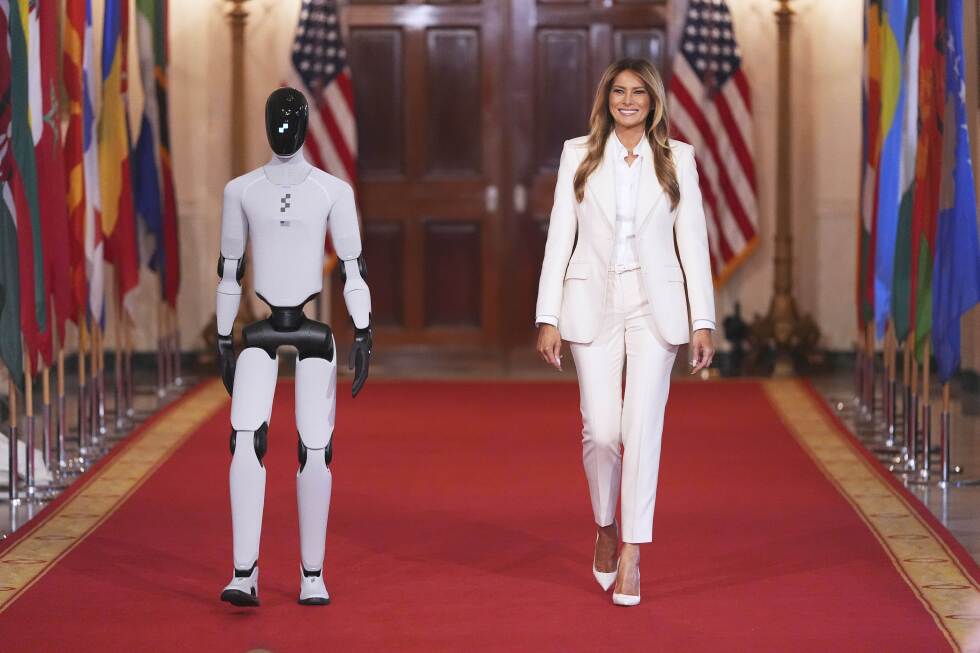 Melania Trump shares spotlight with a robot