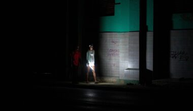 Cuba’s power grid collapses leaving the country without electricity, again