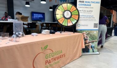 A tepid labor market, yet fewer layoffs: US jobless claims slip to 205,000