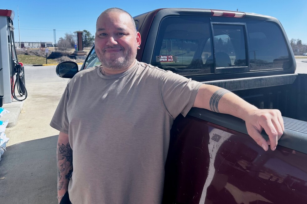 In time of Iran war, Americans unite in aggravation over gasoline prices