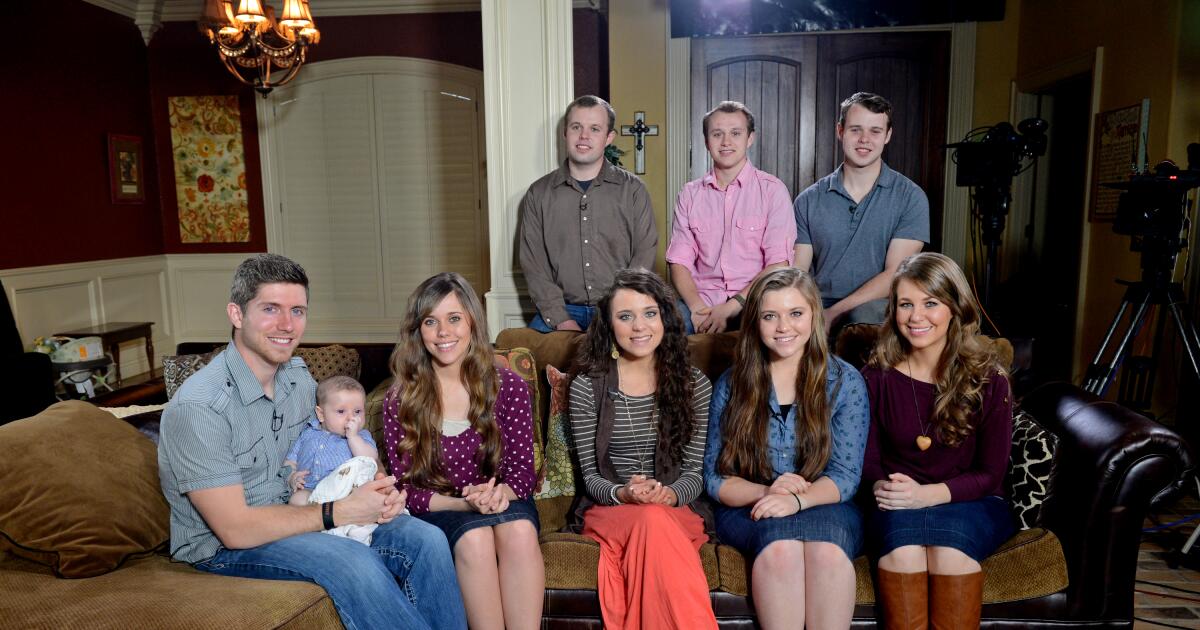 Joseph Duggar of ‘19 Kids and Counting’ held on child sex abuse charges