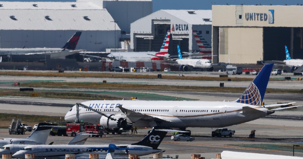 United flight makes emergency landing at LAX after engine fire reports