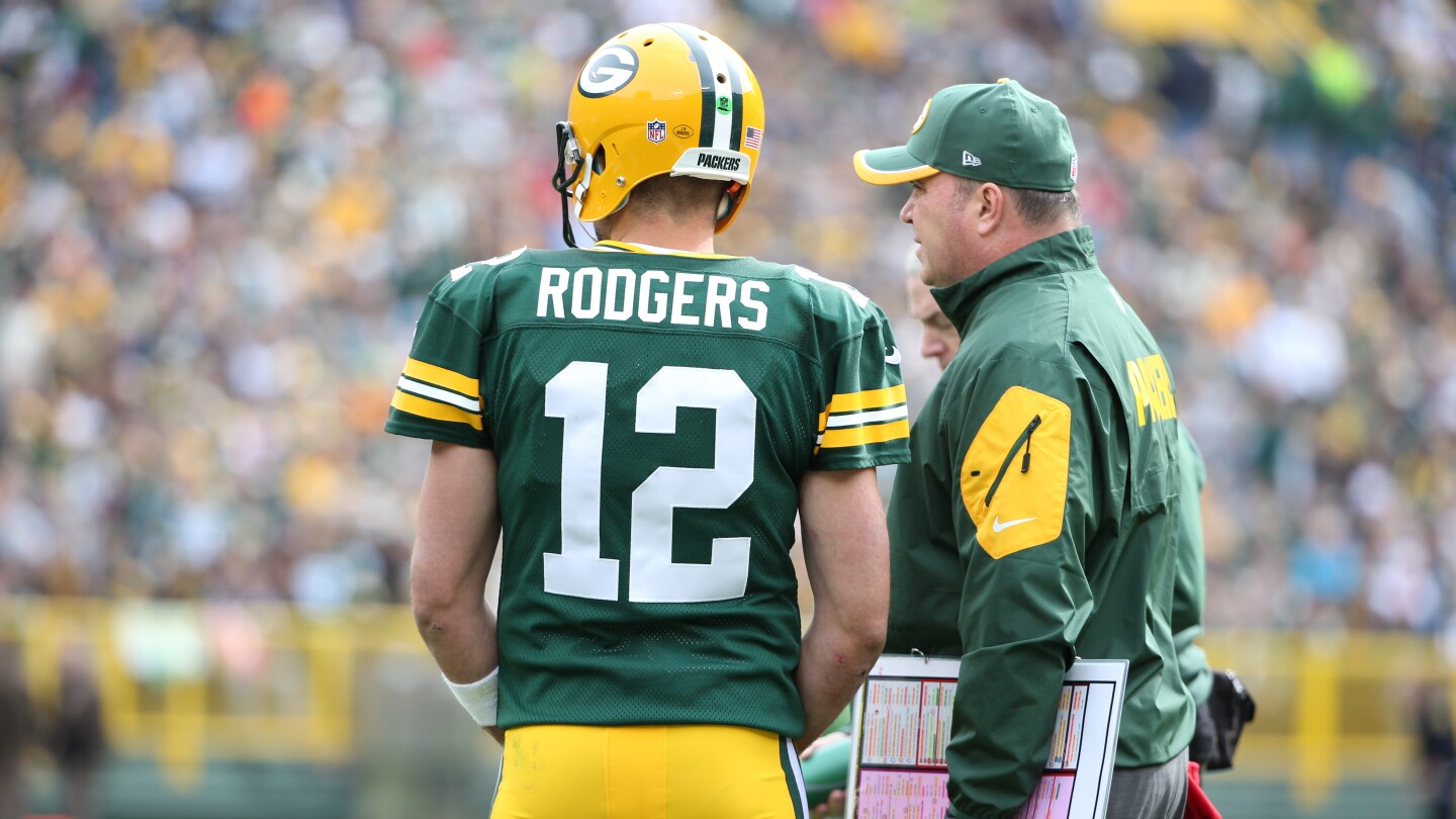 Mike McCarthy: It'd be a great story to reunite with Aaron Rodgers