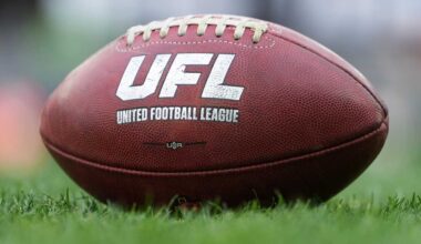 Matt McCrane kicks first UFL four-point field goal