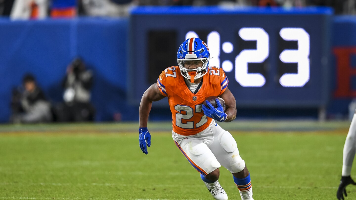 J.K. Dobbins: Jaylen Waddle trade gives Broncos an "embarrassment of riches" on offense