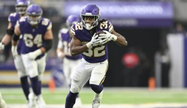 Saints sign RB Ty Chandler