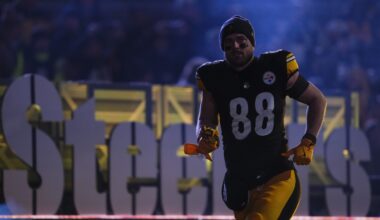Report: Steelers are telling interested teams TE Pat Freiermuth isn't available in trade