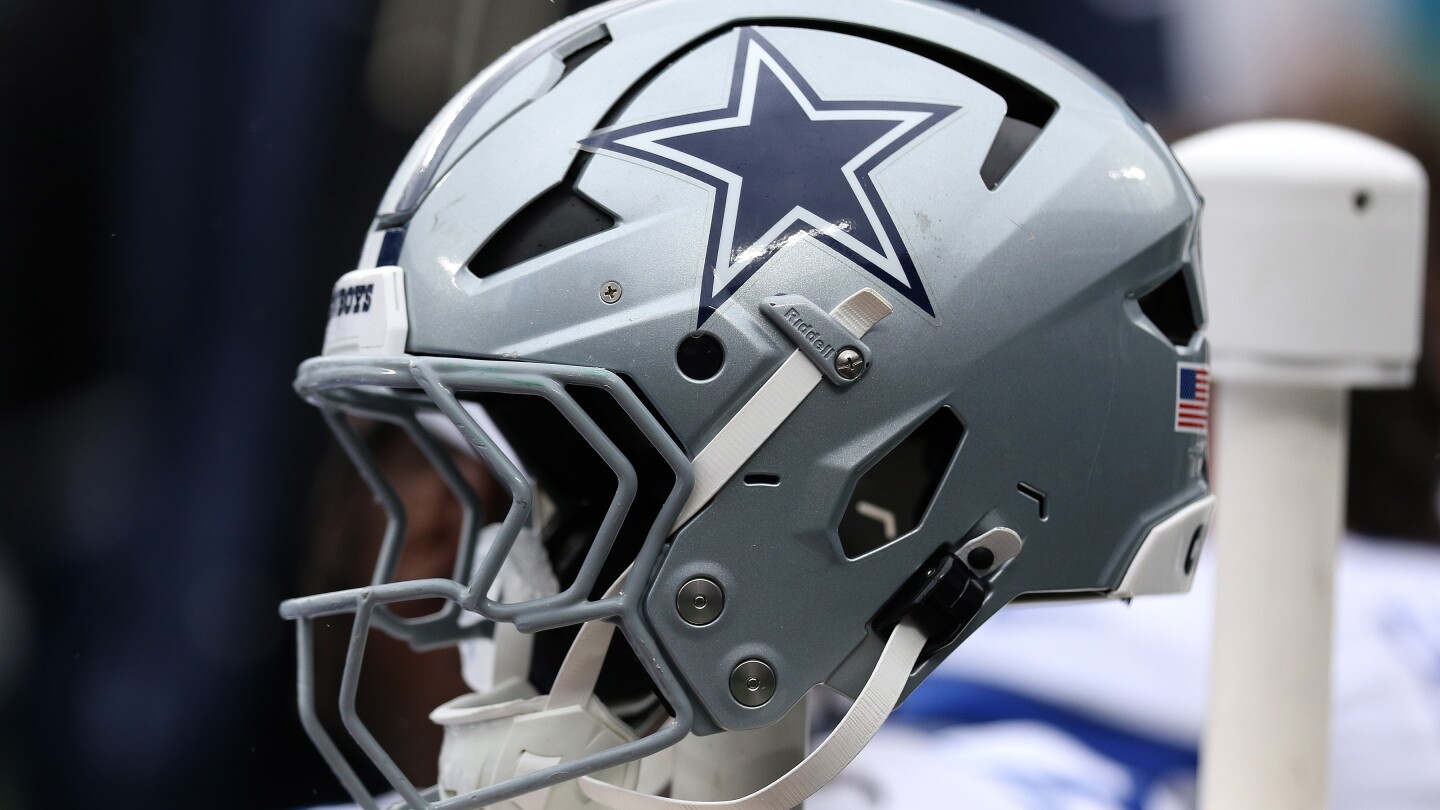 Cowboys reportedly won't re-engage the Raiders on a possible Maxx Crosby trade