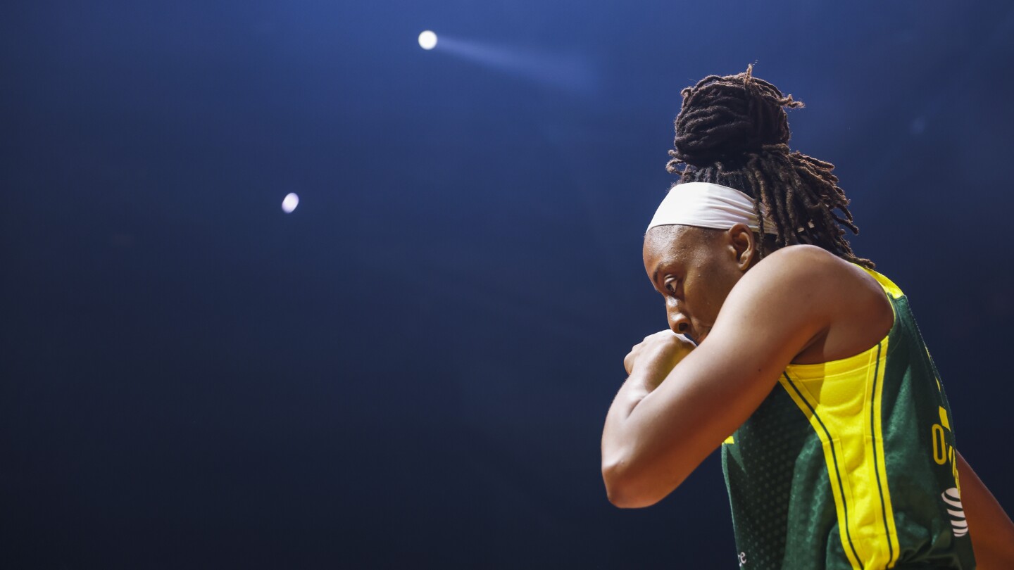 Union president Ogwumike: Revenue sharing, housing remain key hurdles in WNBA CBA talks