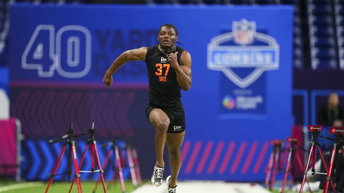 A curious question emerges about Carnell Tate's official 40-yard dash time