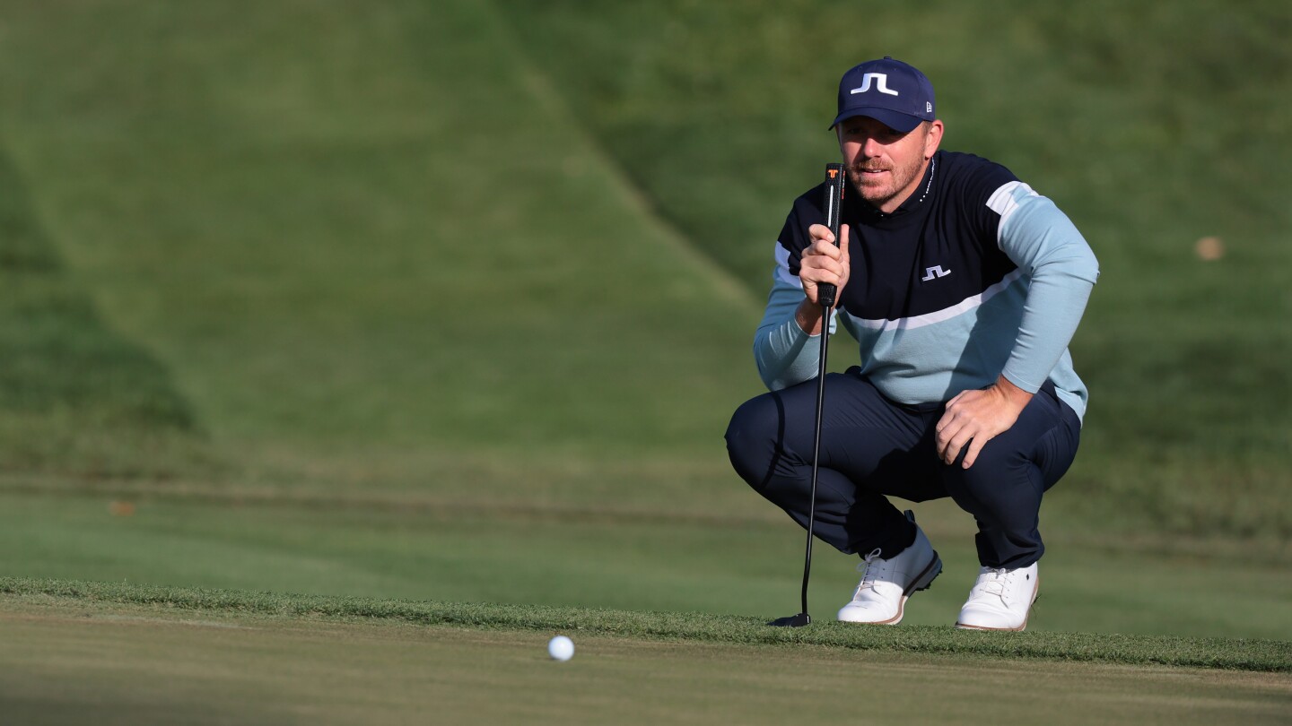 What went wrong on 11? Matt Wallace explains touching ball, calling penalty on self