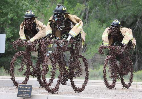 ‘Endurance’ artist saddened by roundabout sculpture damage