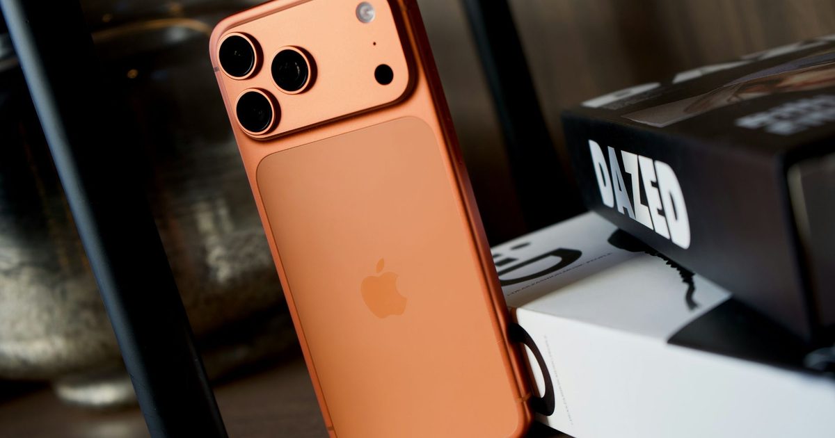 Your orange iPhone 17 Pro can turn pink with household cleaner