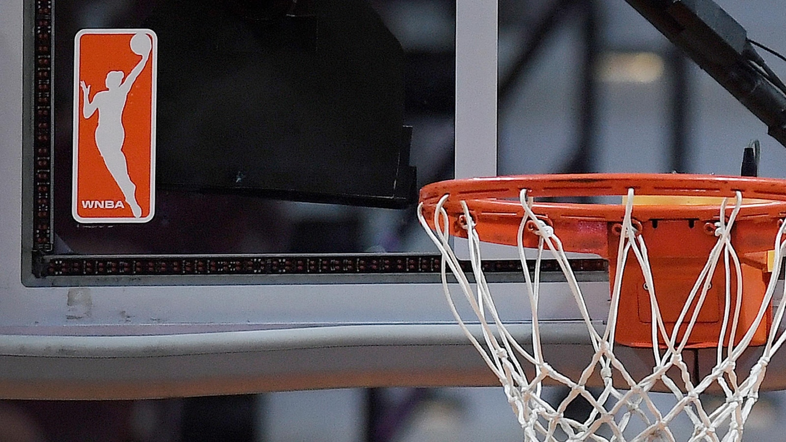 WNBA and players' union meet on CBA for 6th straight day