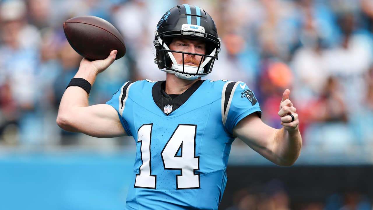 Eagles acquire QB Andy Dalton from Panthers in exchange for 2027 seventh-round pick