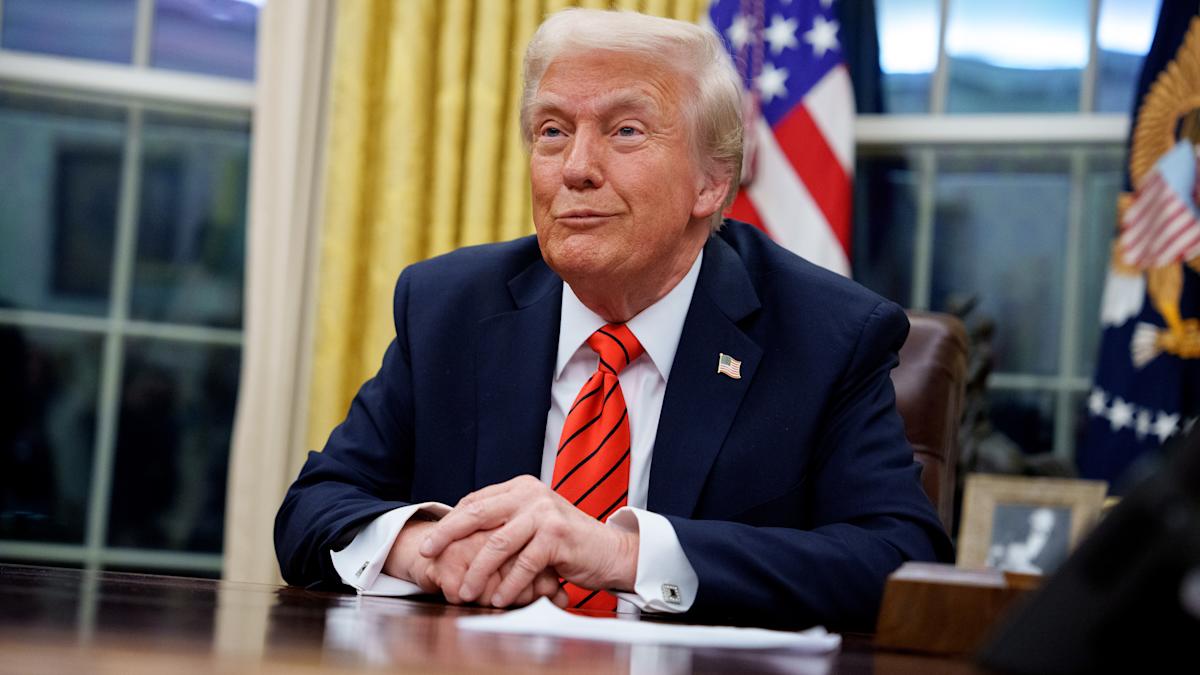 CNN hosts left visibly stunned after US labor market bounces back with 178K jobs added in March. How to capitalize