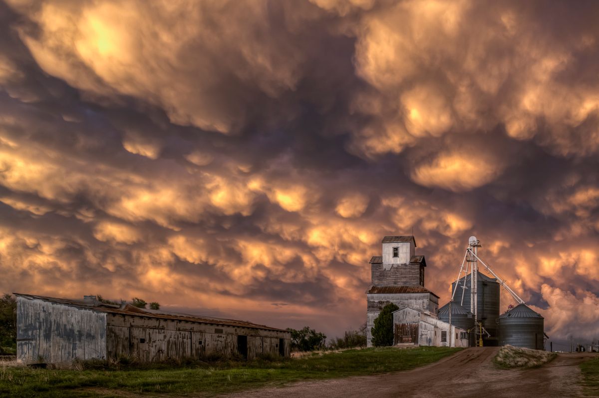 Storms and dramatic clouds on the Plains in summertime with Americana.