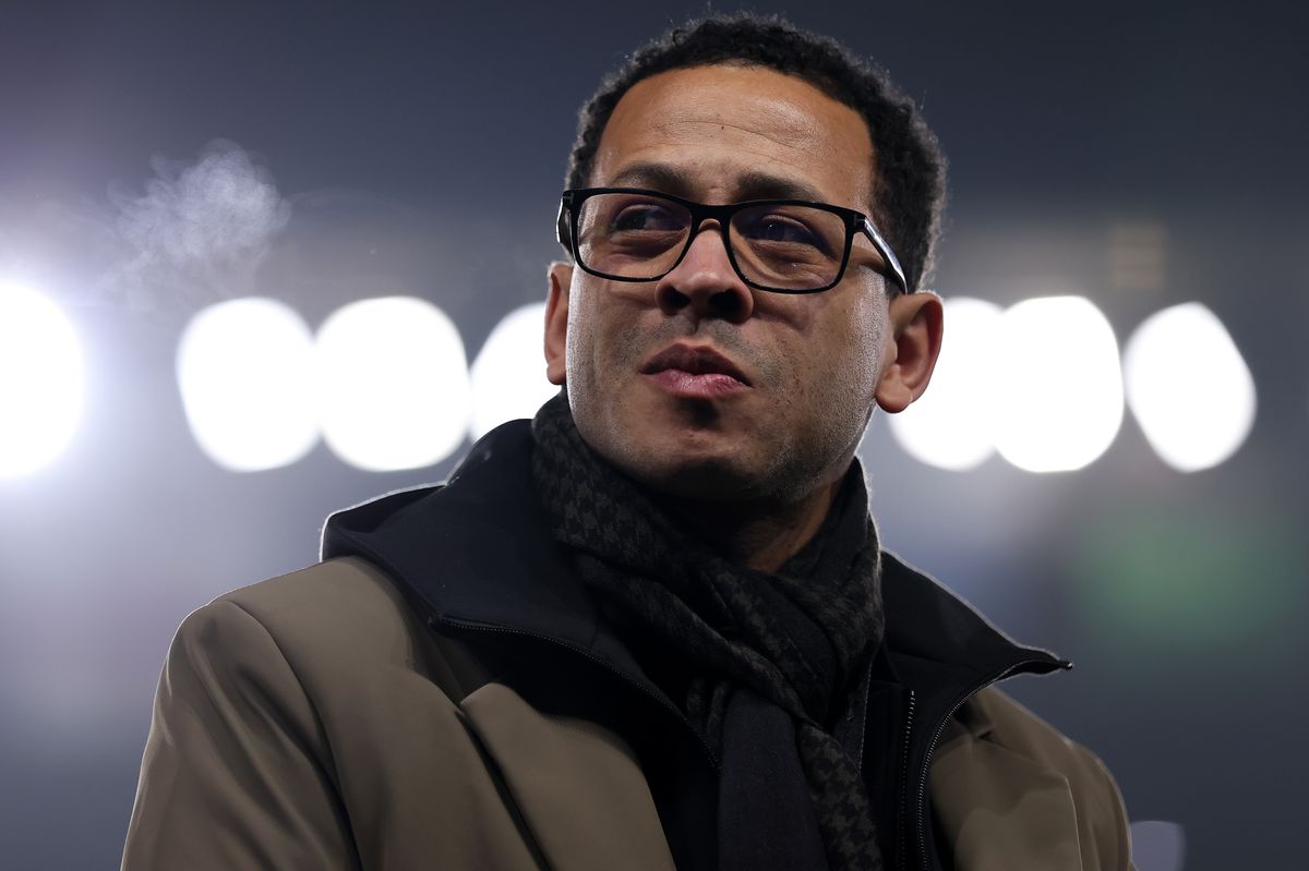 Liam Rosenior, Manager of Strasbourg, looks on prior to the UEFA Conference League 2025/26 League Phase MD4 match between Racing Club de Strasbourg Alsace and Crystal Palace FC at Stade de la Meinau on November 27, 2025 in Strasbourg, France.