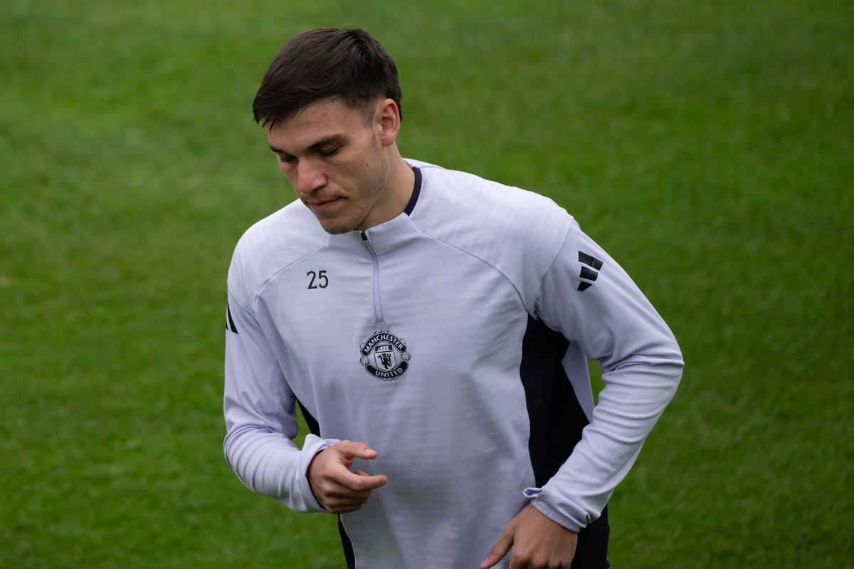 Manuel Ugarte of Manchester United in action during a first team training session on April 08, 2026 in Dublin, Ireland.