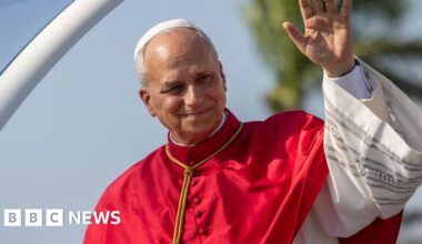 Pope says 'tyrants' speech was not aimed at Trump - BBC