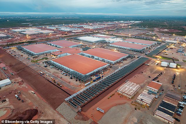 Oracle is slashing 10,000 roles as Larry Ellison ramps up an ambitious AI push, including a massive Texas data center project that's underway with the support of President Trump