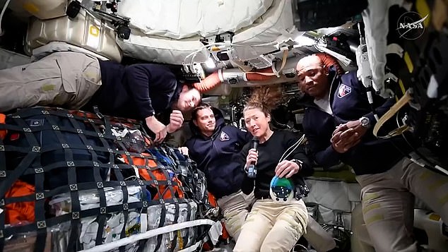 From left to right: Canadian astronaut Jeremy Hansen, NASA astronauts Reid Wiseman, Christina Koch and Victor Glover