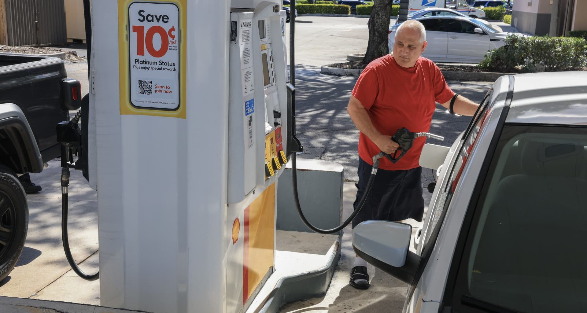 Social Security 2027 COLA estimate rises with gas prices