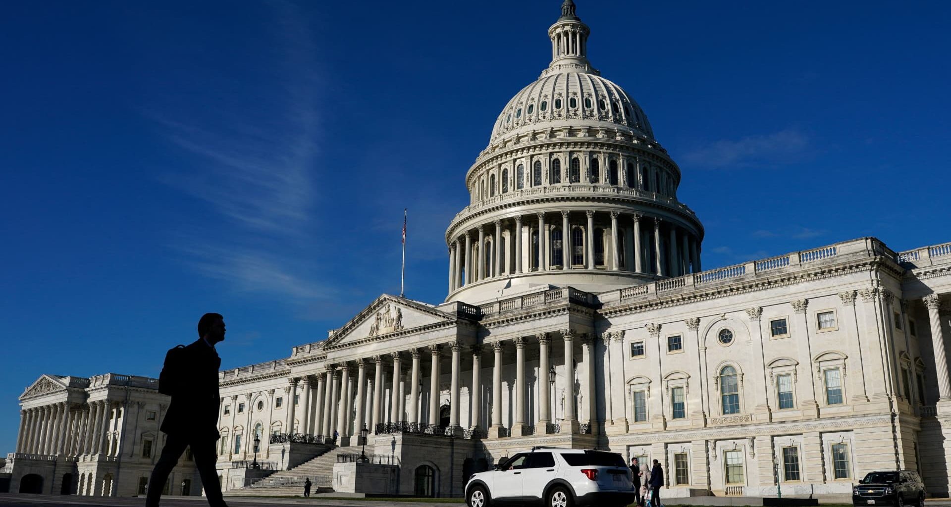 U.S. Senate votes to advance $70 billion funding plan for ICE, Border Patrol