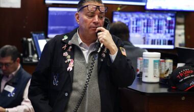 Stock market today: Live updates