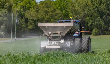 U.S. farmers struggling to afford fertilizer amid Iran war