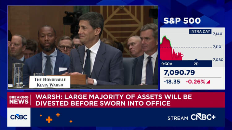 Kevin Warsh won't fire regional Fed presidents, he says