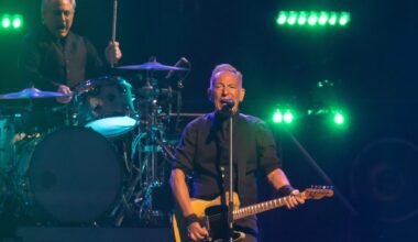 Bruce Springsteen Says Trump 'Can't Handle the Truth' in Minneapolis