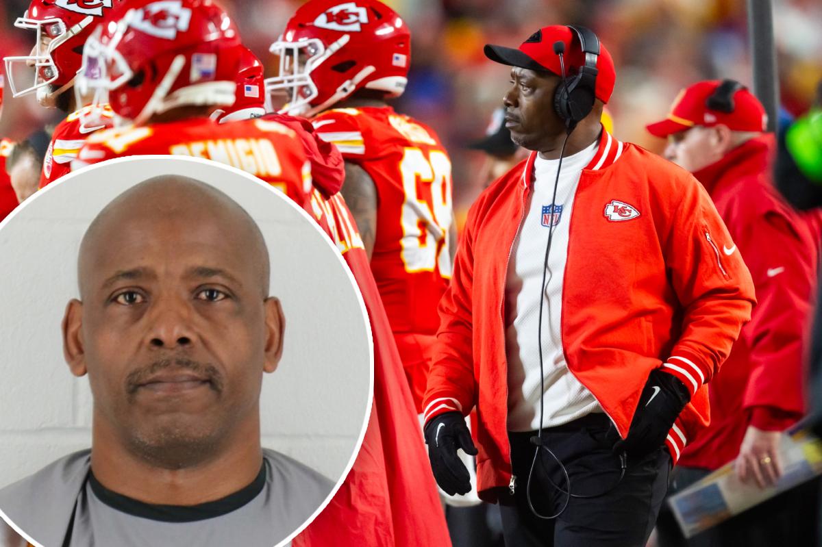 Kansas City Chiefs coach Dave Merritt arrested for domestic battery