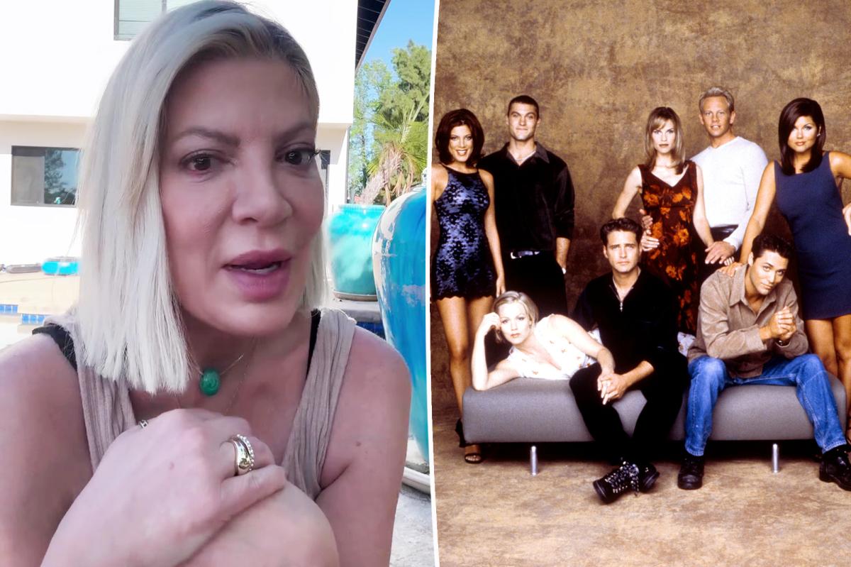 Tori Spelling recalls actress crying as she was fired from 'Beverly Hills, 90210'