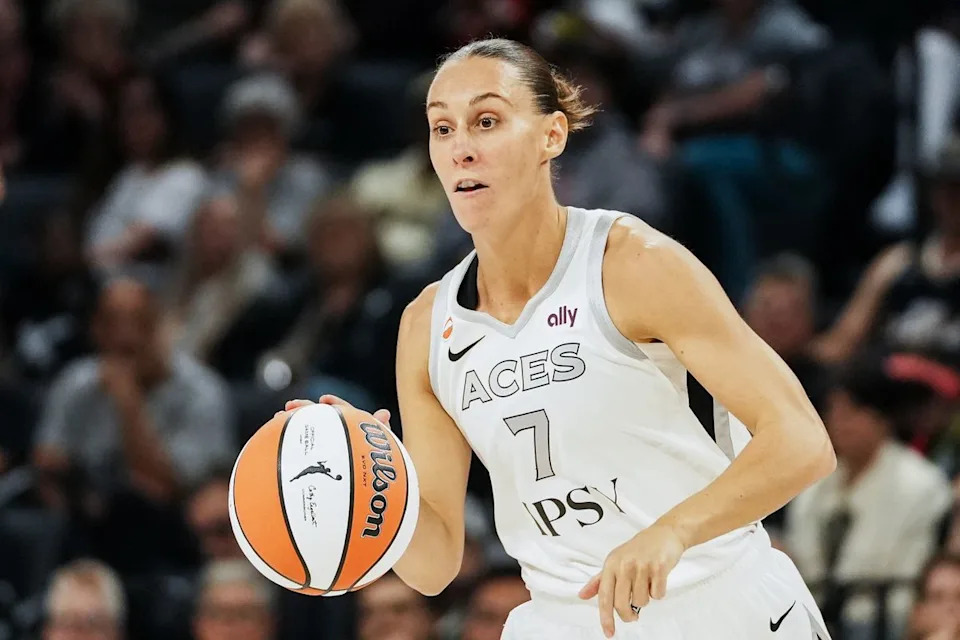 Las Vegas Aces forward Stephanie Talbot (7) akes the ball down the court during first half of WNBA preseason game on Sunday April 26, 2026 at Michelob Ultra Arena in Las Vegas.