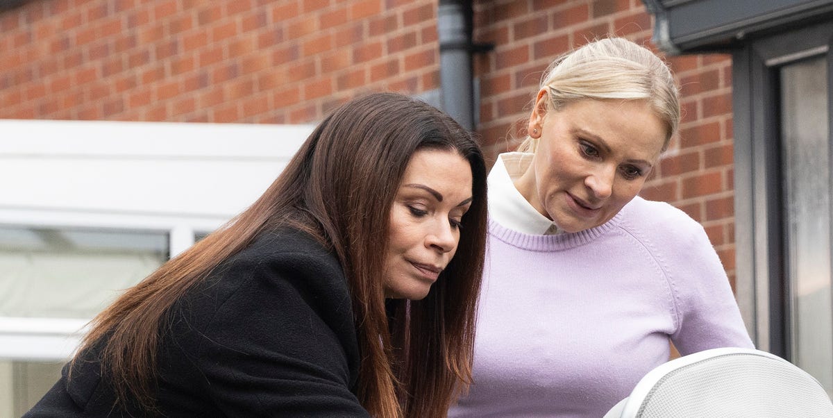 Coronation Street's Lisa and Carla to make huge baby mistake amid wedding joy