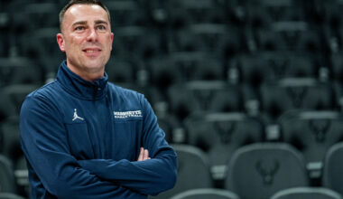 Siena basketball hires Nevada Smith to replace Gerry McNamara