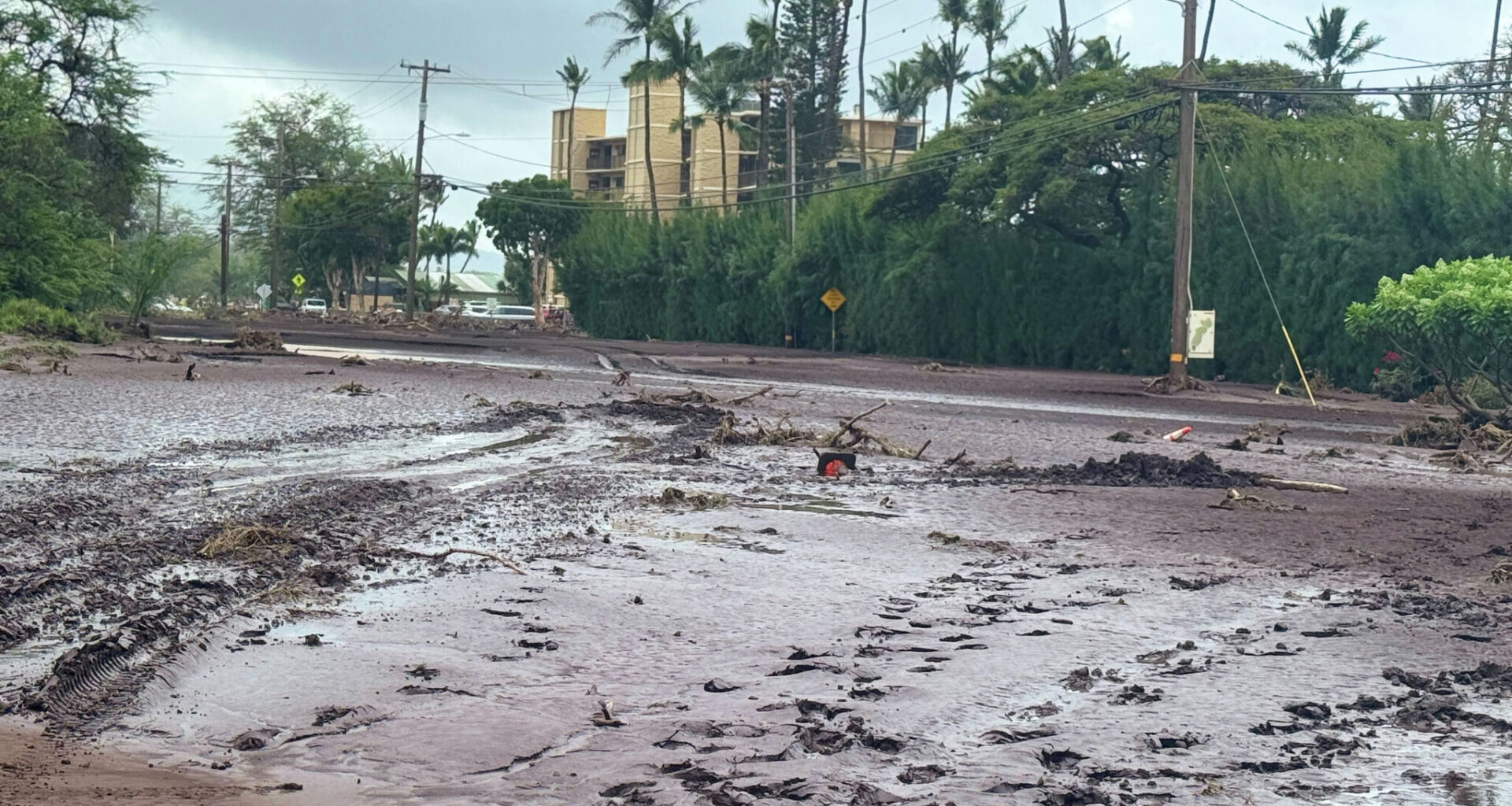 Hawaii storms produced enough rain to fill 3 million Olympic pools