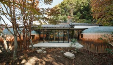 The Clay Domes Anchoring This Japanese Home Are Basically a Life-Size Ceramics Project