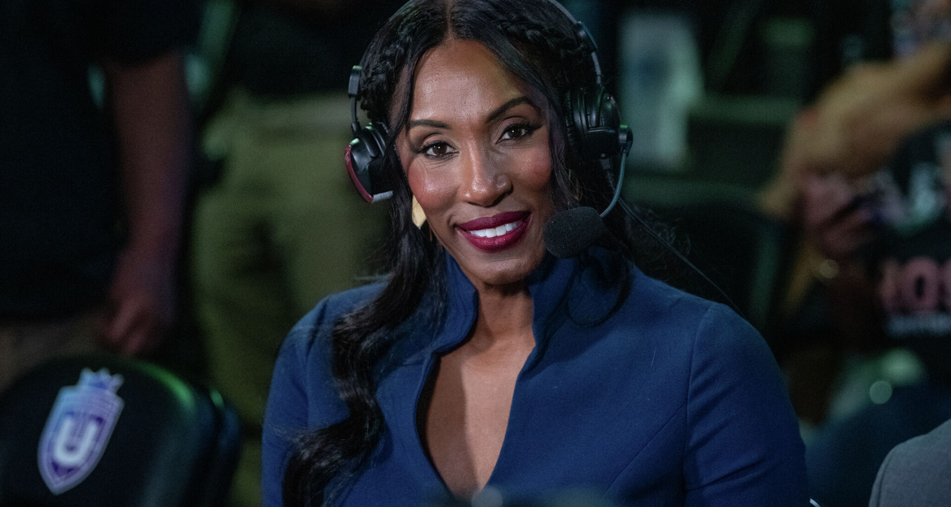 WNBA legend Lisa Leslie teaches to 'Own Your Court'