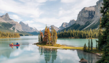 Lake Louise whirling disease drives new water bans across Canada parks