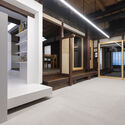 © Kohei Matsumura Old Folk House in Iwakura / td-Atelier - Interior Photography, Wood, Lighting, Beam