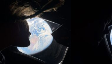 This Shortcut downloads latest Artemis II images from NASA