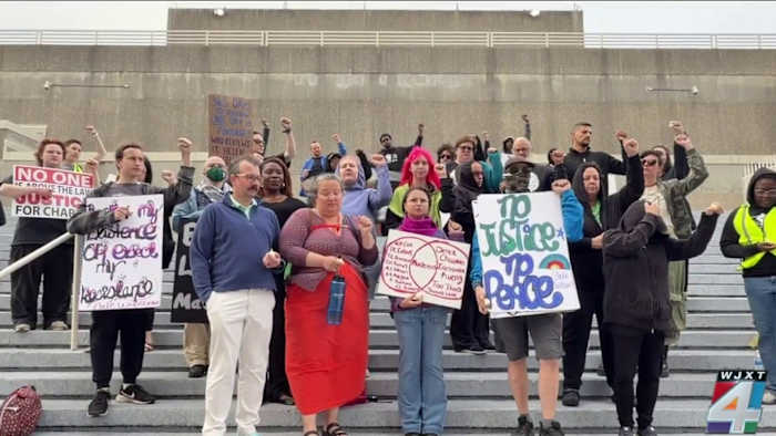 Rally outside JSO marks 1 year since Charles Faggart’s death
