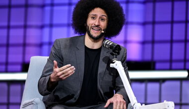 Colin Kaepernick Writes Another Book & America Yawns: REACTIONS