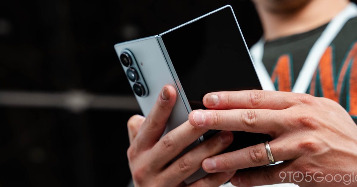 Apple cuts iPhone foldable number, might still outsell Samsung