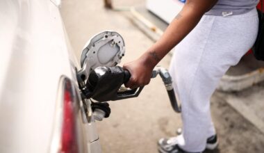 Will the Iran ceasefire quickly ease U.S. gas prices? Here's what experts think.