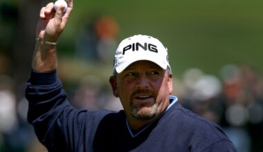 Major champion Mark Calcavecchia ejected from Masters after breaking strict Augusta rule