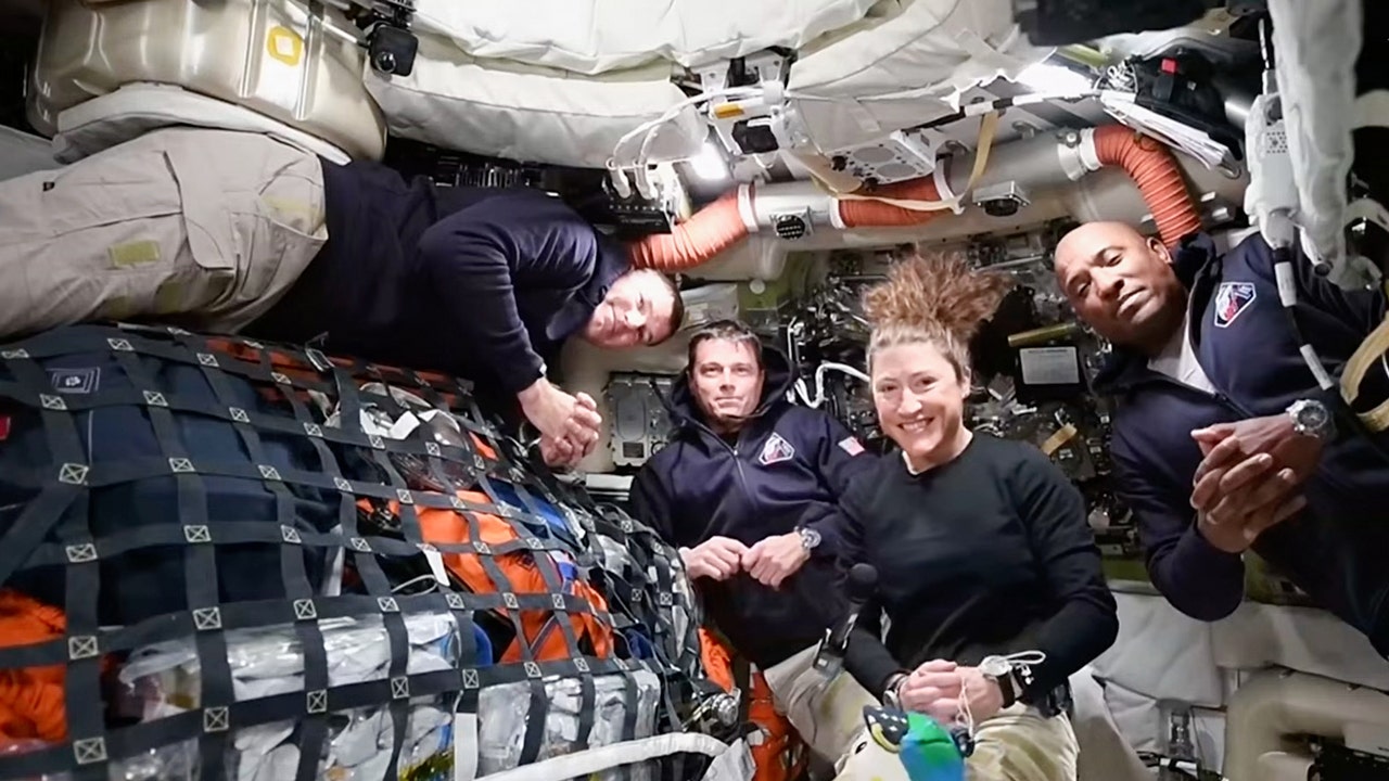Artemis II crew closes in on Earth as mission ends with Pacific splashdown and more top headlines