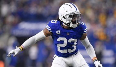 Sources: Colts agree to seek new team for CB Kenny Moore II